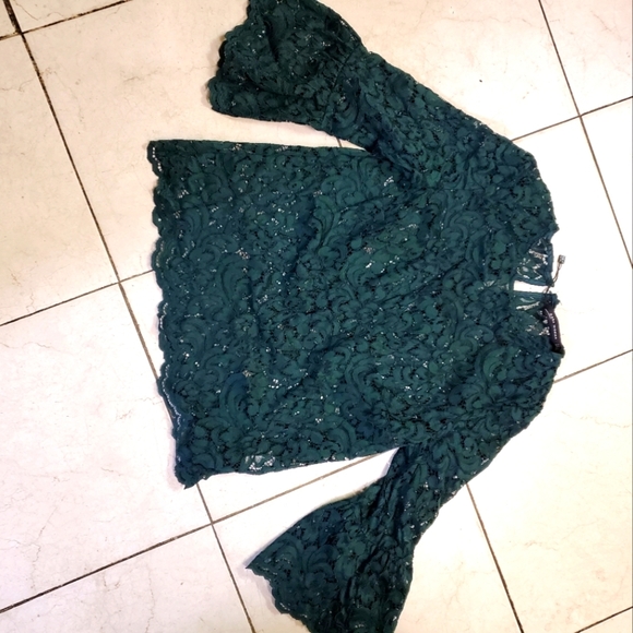 Zara Tops - Zara green lace top